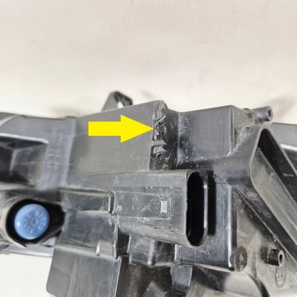 Skoda Octavia IV MK4 Halogen DRL LED Höger 5E3941700 image 7