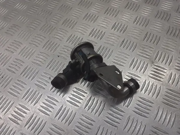 EGR-venttiili BMW E46 1.9 image 4