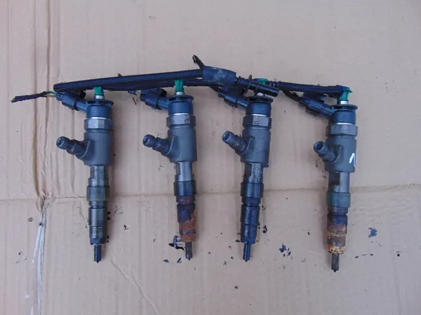 Ford OE CV6Q-9F593-AA Injectors for EcoSport Mondeo image 4