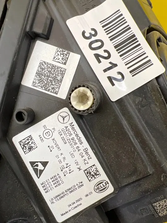 LINKER MULTIBEAM KOPLAMP MERCEDES C-KLASSE W205 LIFT A2059066404 image 2