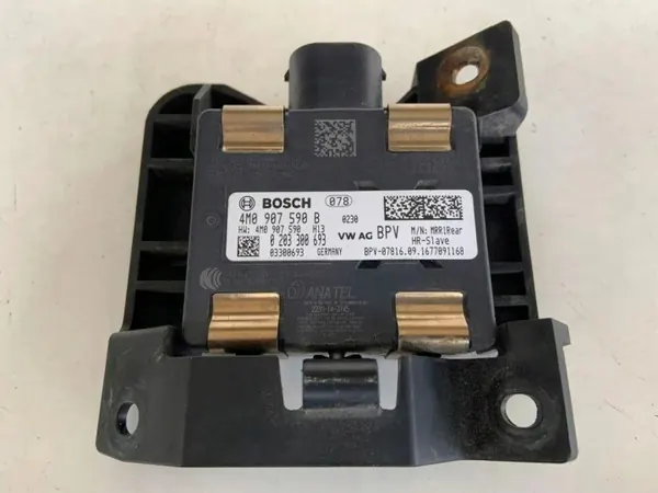 Audi Q7 Radar-Modul OEM 4M0907590 - Gebraucht image 2