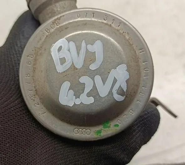 EGR-venttiili Audi A6 C6 A8 D3 RS5 RS4 4.2 FSI V8 BVJ image 3