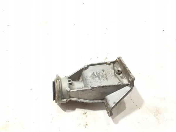 Support de demi-arbre BMW 7 8639383 3.0L Diesel 2015 image 1