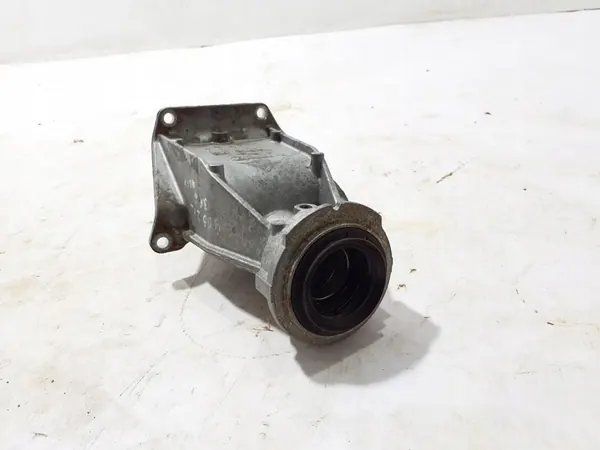 Support de demi-arbre BMW 7 8639383 3.0L Diesel 2015 image 2