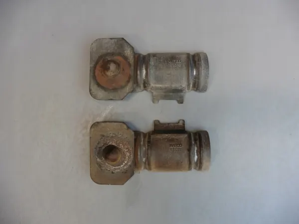 OEM MOCOWANIE RESORA UCHWYT TYŁ IVECO DAILY 1999-2008R image 2