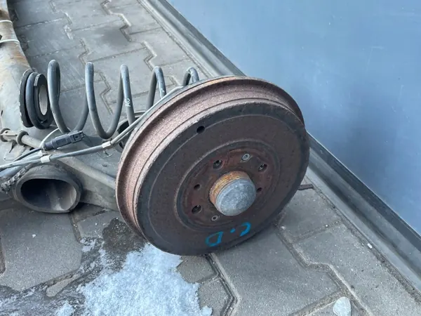 OPEL CORSA D Hinterachstrommeln - OEM Teil image 8