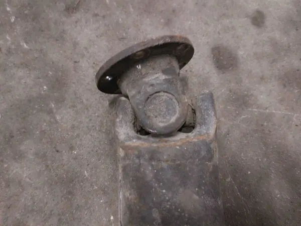 Mercedes Vetoakseli OEM 546654 T1 2.4 D image 4