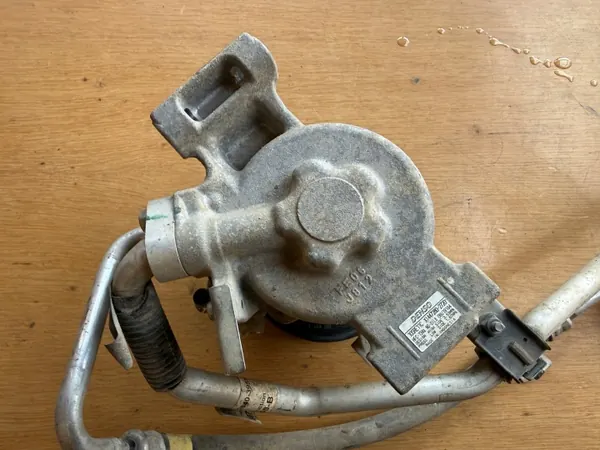 Toyota 2.8 D A/C Compressor OEM X1447280-5460 image 6