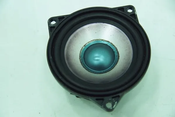 Altavoz consola central A2218202302 Logic7 Mercedes image 7