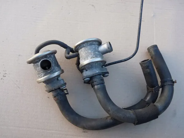 EGR-venttiili AUDI A8 D3 S8 A6 C6 06B131101H image 3