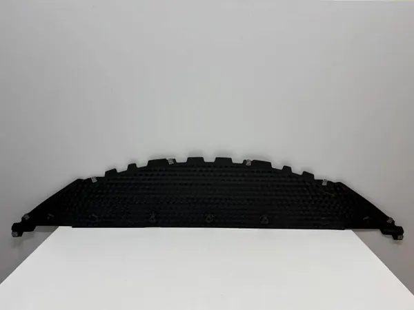 Porsche 982 GT4 Spyder Frontstoßstangenschutz OEM 982807587A image 2