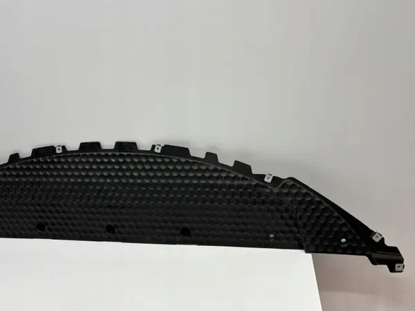 Porsche 982 GT4 Spyder Frontstoßstangenschutz OEM 982807587A image 6