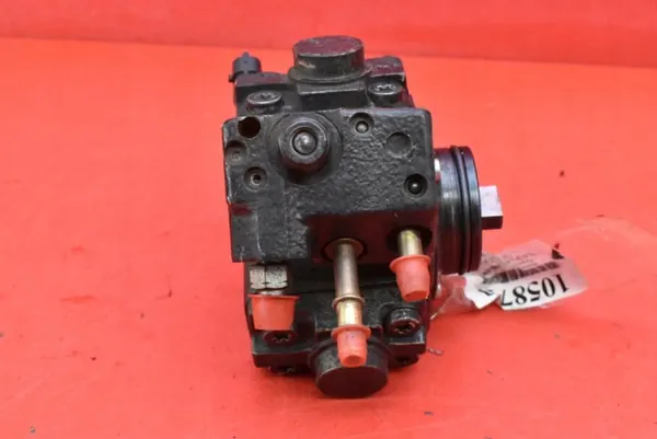 Bomba de inyección OEM 55255416 para Opel Corsa E image 5