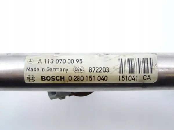 Brandstofrail Mercedes S W220 4.3 V8 A1130780049 image 2