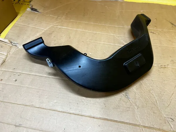 Conduto de ar OEM A4638310157 Dianteiro Esquerdo Mercedes G W463 image 2