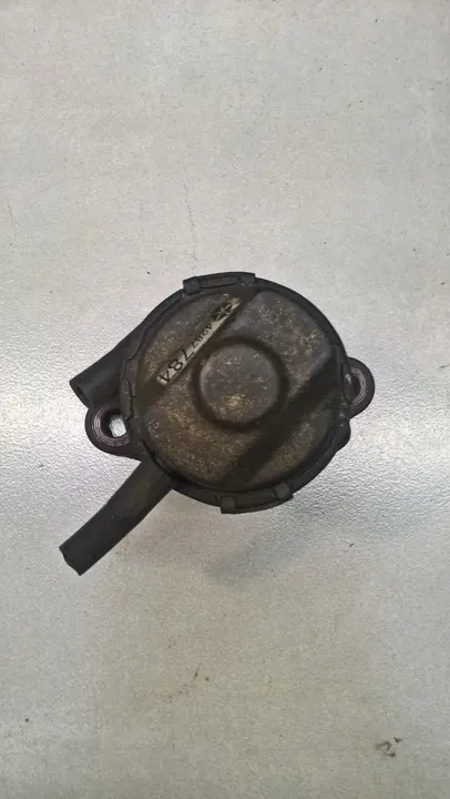 EGR-venttiili Jeep Grand Cherokee I ZJ V8 5.2 image 7