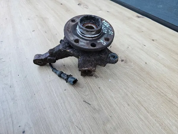 Rechter voorwielnaaf OEM PIASTA ZWROTNICA 4x100 Opel Meriva A image 3
