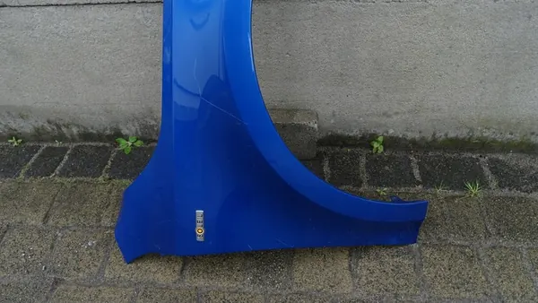 Skoda OE Främre Höger Skärm image 5