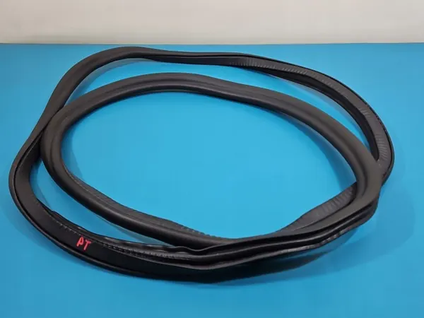 Junta puerta trasera derecha OEM IMPRK1551248 BMW G30 image 2