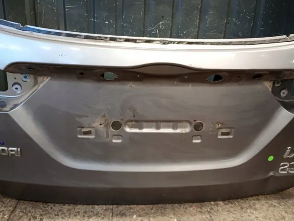 Tapa Maletero Hyundai IX20 OEM - Gris Usado image 4