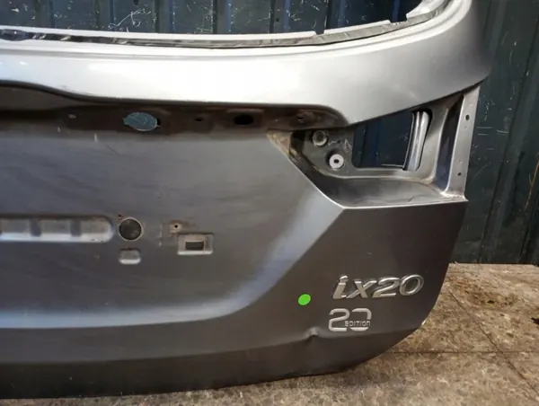 Tapa Maletero Hyundai IX20 OEM - Gris Usado image 5