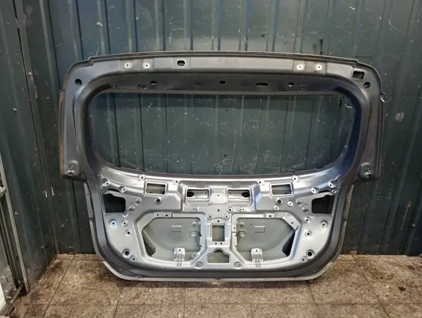Tapa Maletero Hyundai IX20 OEM - Gris Usado image 7