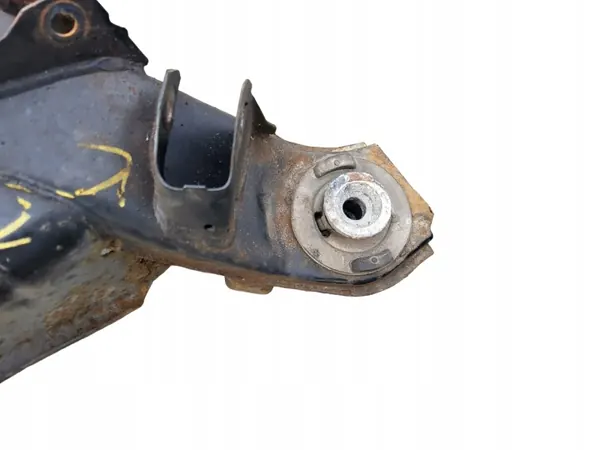Viga trasera Mercedes W204 OEM MERCEDES W204 SANKI image 3