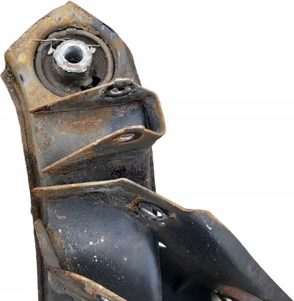 Viga trasera Mercedes W204 OEM MERCEDES W204 SANKI image 8