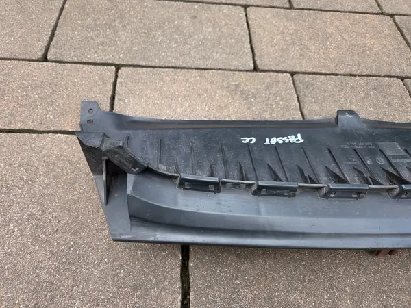 VW PASSAT CC Framskärmslist 3C8807651B image 2