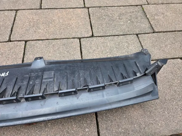 VW PASSAT CC Framskärmslist 3C8807651B image 3