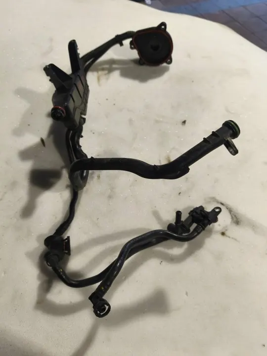 Séparateur d'huile Mercedes OEM A2760107111 A2760180112 image 3