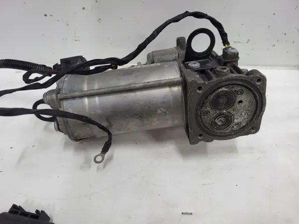 Compresseur suspension pneumatique Jaguar XJ X351 image 3