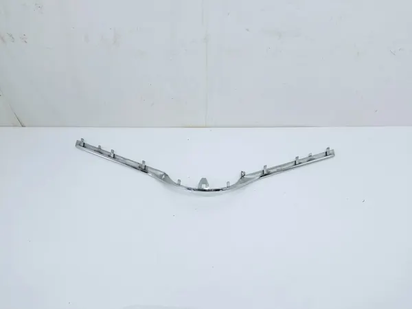 Toyota Yaris III 14-17 Chrome Grill Trim image 2