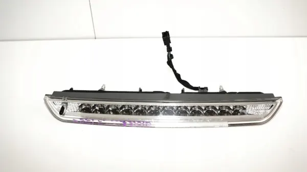 Feu Stop Arrière OEM 371117101 pour Peugeot 2008 image 3