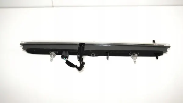 Feu Stop Arrière OEM 371117101 pour Peugeot 2008 image 4