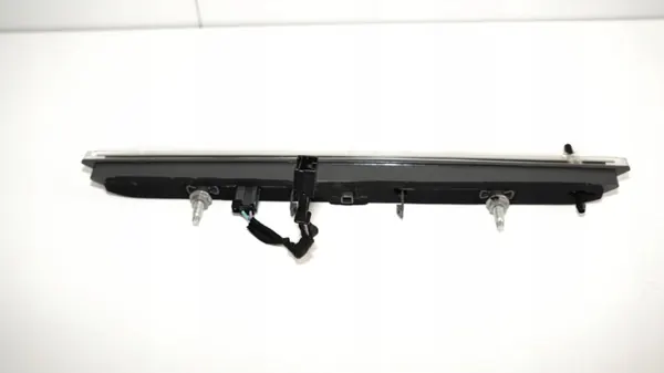 Feu Stop Arrière OEM 371117101 pour Peugeot 2008 image 9