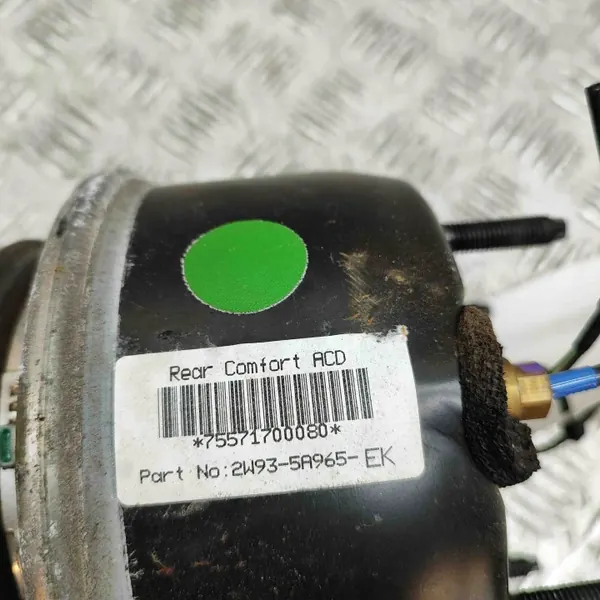 Amortiguador neumático trasero derecho Jaguar OEM 2W935A965EK image 7