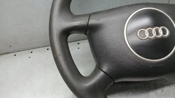 Gebrauchtes Lenkrad OEM VOLVOMAR-142028 für Audi A2 image 3