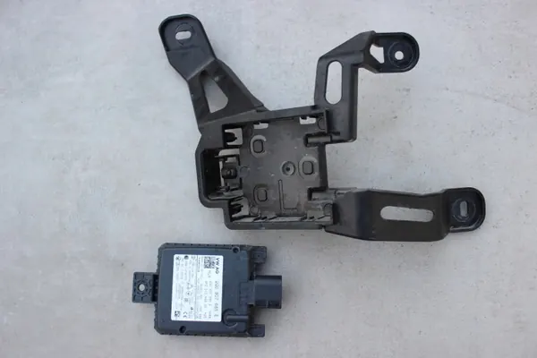 ACC Distronic Kiinnike VW ID.4 OEM 2Q0907685E image 4