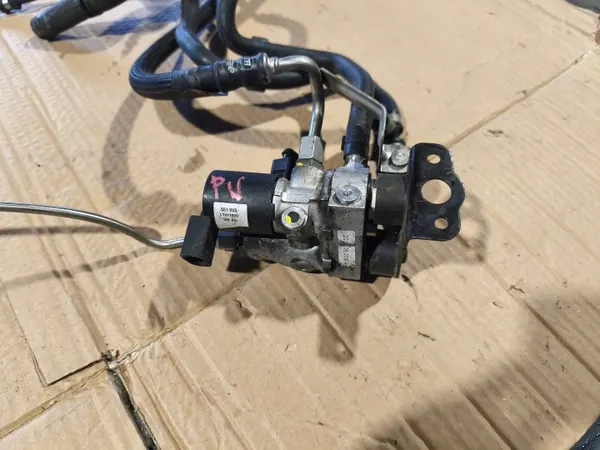 Régulateur pression CNG OEM 1S0906035C pour VW/Audi/Skoda image 3