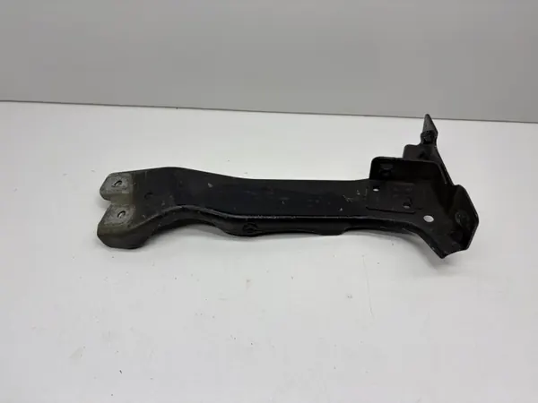 Support de garde-boue Audi A3 8Y droit avant OEM 8Y0821132 image 2