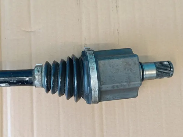 CUPRA FORMENTOR 2.0 TDI Vänster Framskaft 2024 OEM image 10