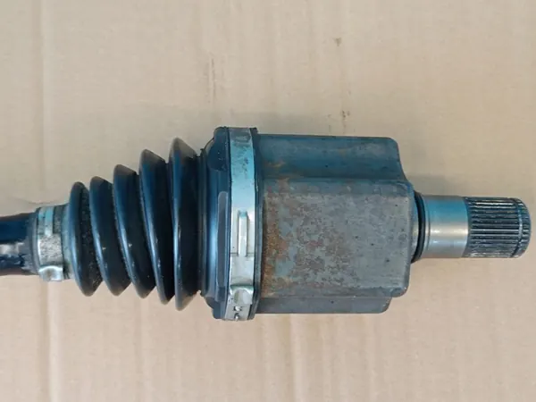 CUPRA FORMENTOR 2.0 TDI Vänster Framskaft 2024 OEM image 4