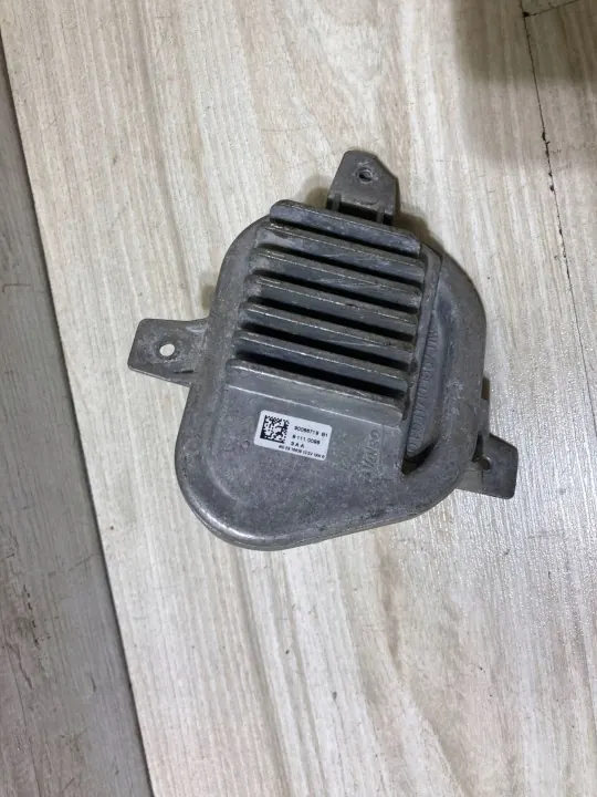Módulo farol direito BMW X2 F39 2018 OEM 81110098 image 2