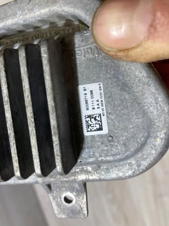 Módulo farol direito BMW X2 F39 2018 OEM 81110098 image 3