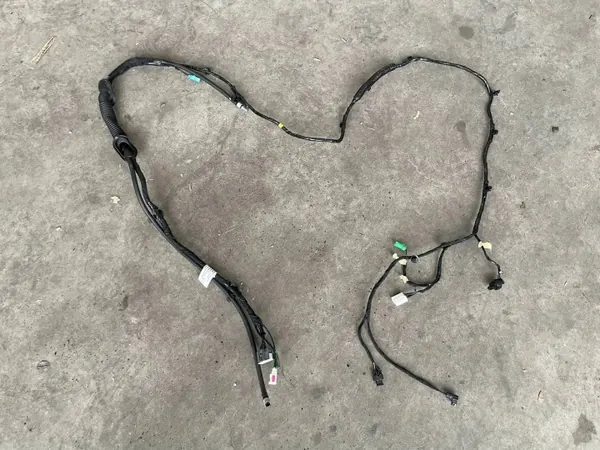 Harness de maletero Volvo XC40 OEM 32389485 image 2