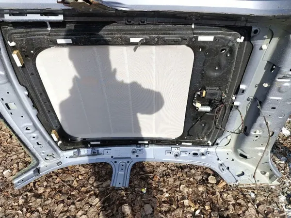 Teto Renault Twingo III OEM DACH - Estado Usado image 8