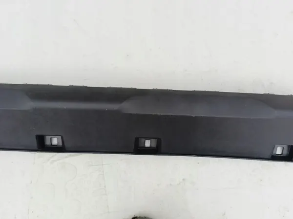 OEM 764260493R Protection de seuil droit Dacia Duster II image 3