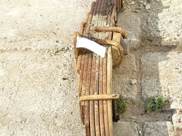 Mola de lâmina dianteira esquerda OEM LORK-717-1000016424 image 3