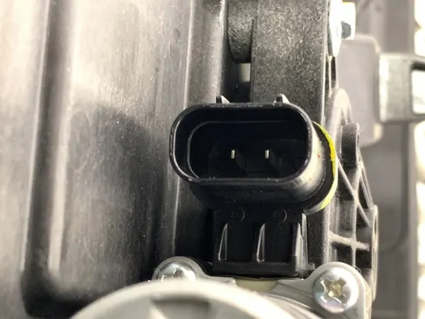 OEM 82480-F1010 Régulateur de vitre avant droit Kia Sportage image 4